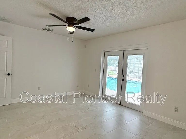 18306 Crawley Rd — Photo 22