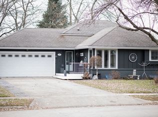 620 25th Ave SW, Altoona, IA 50009