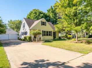 222 E Saint Andrews Rd, Midland, MI 48642