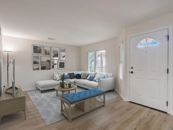 2nd image of 2828 Famosa Blvd Unit 207