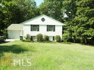 1360 Lake Valley Rd, Macon, GA 31210