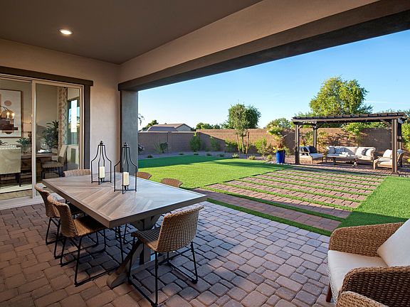 Covered Patio for Entertaining