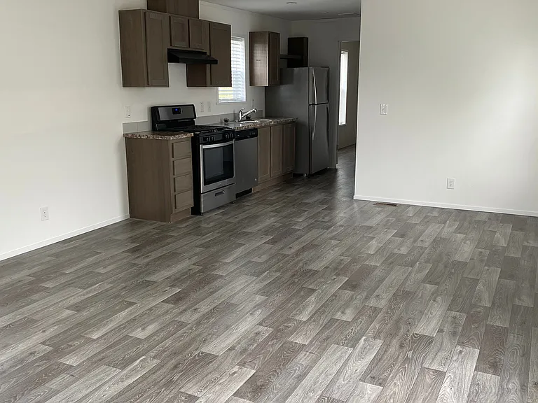 Cedar Terrace — Photo 27