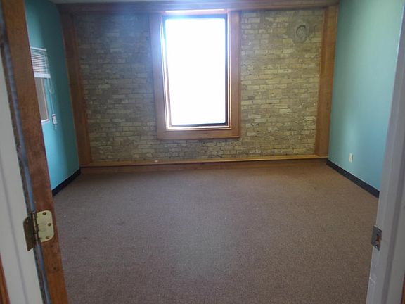 5th image of 402 Peoples St Ste 4A