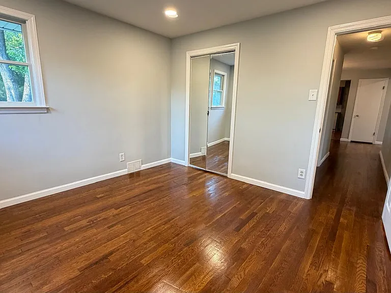 51 Macon Dr — Photo 21
