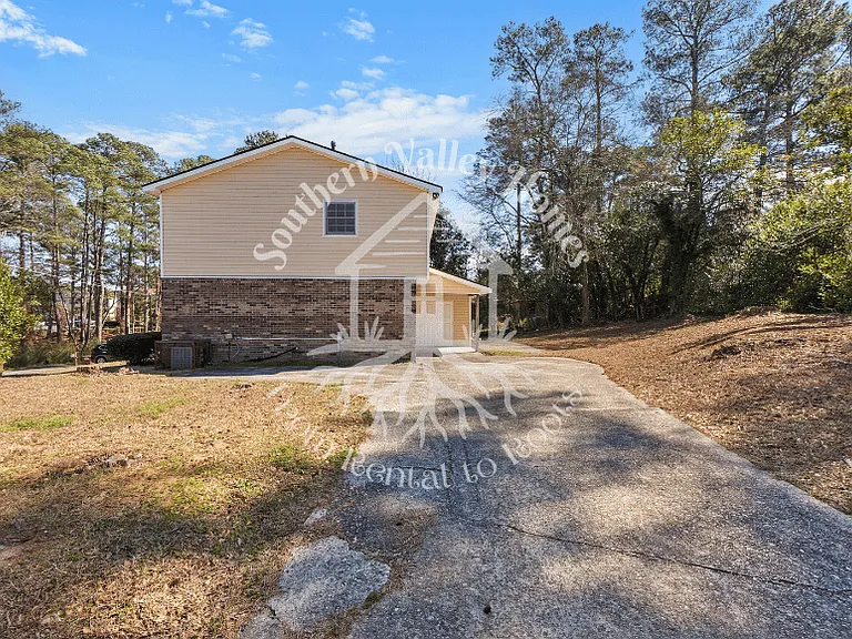 1636 Huntley Ridge Dr — Photo 33