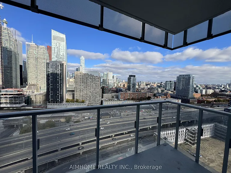 28 Freeland St #2305 — Photo 22
