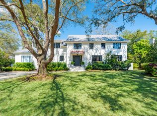 12 Johnson Rd, Charleston, SC 29407