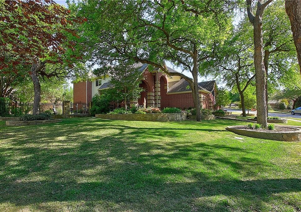 1st image of 1513 Watersedge Dr