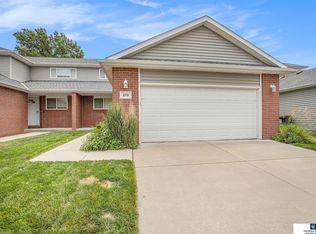 270 S 77th St, Lincoln, NE 68510