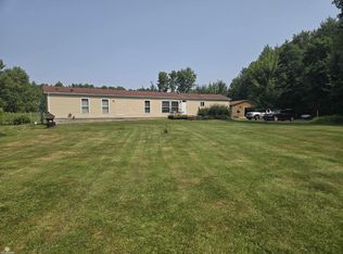 530 Townhall Rd, Melvin, MI 48454