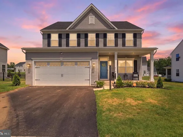 120 Trail Ct, York, PA 17406
