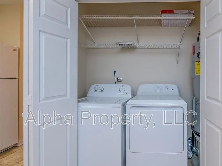 107 Hammett Grove Ln — Photo 10