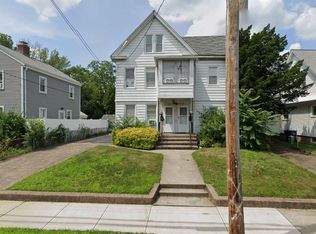 99 Augur St, Hamden, CT 06517