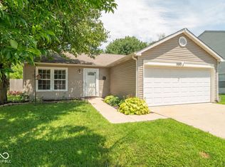 660 Wheat Field Ln, New Whiteland, IN 46184