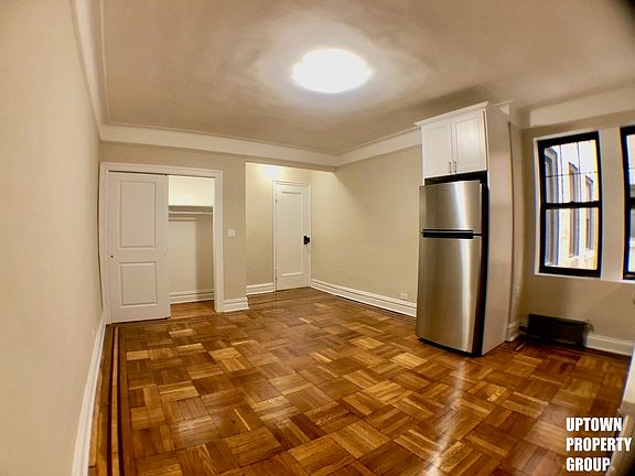 3rd image of 825 W 187th St APT 3D