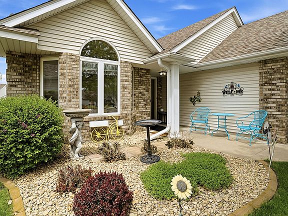 4th image of 3173 128th Ln NW