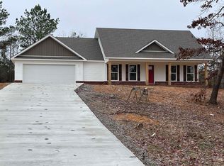 2056 Creekwood Cir, Bauxite, AR 72011