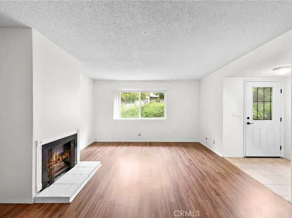 4 Moonrise Ct #6, Newport Beach, CA 92663