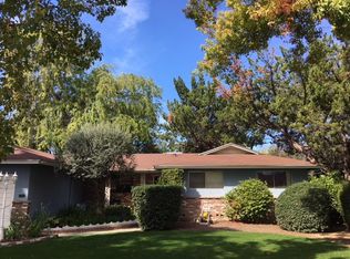 5689 N 5th St, Fresno, CA 93710
