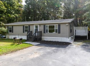 10 Ash Ln, Kittery, ME 03904