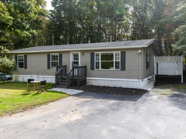 10 Ash Lane, Kittery, ME 03904