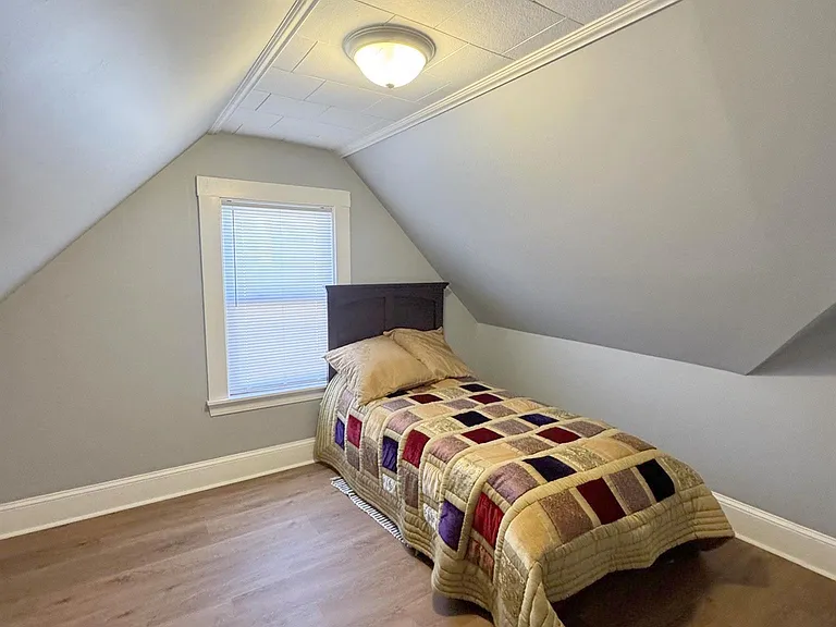 32 Claremon St #1 — Photo 16