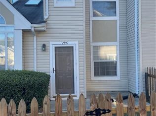 296 Rivers Ridge Cir, Newport News, VA 23608