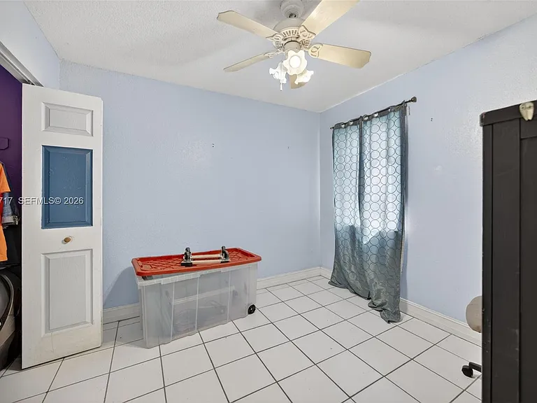 313 NW 132nd Pl — Photo 15