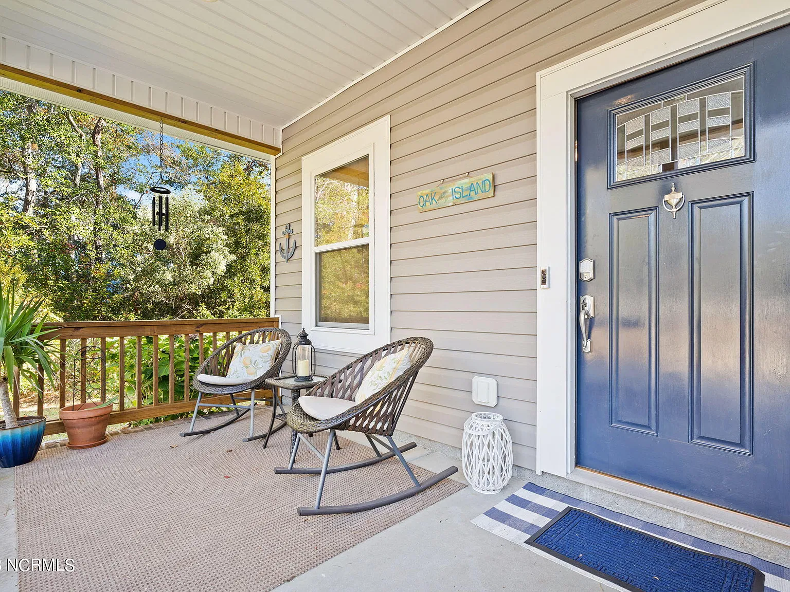 3 bed, 2.0 bath, $2,200 — Photo 3