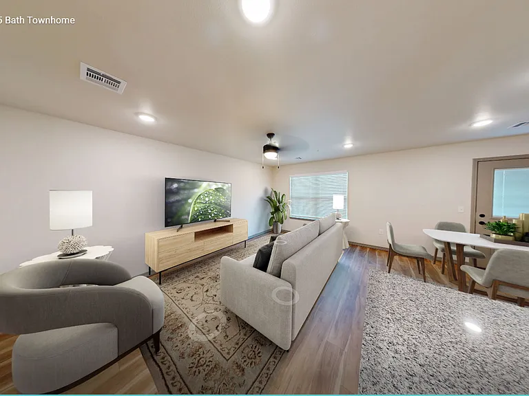 Reserve on 29th Townhomes — Photo 4