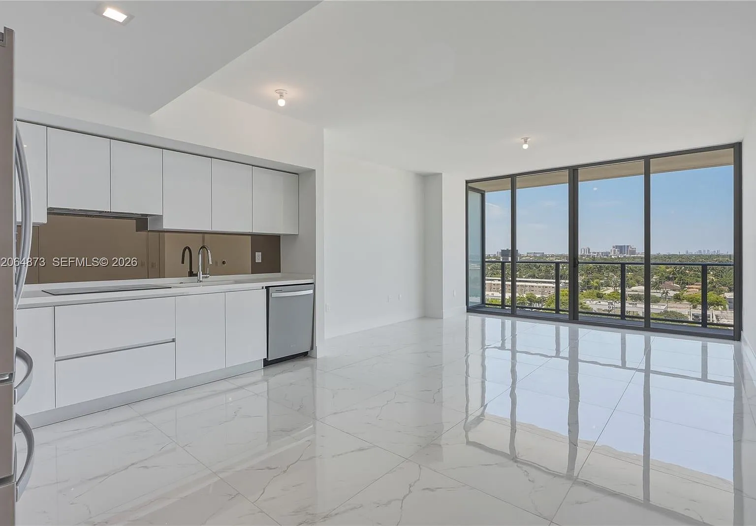 Hallandale Oasis 2019 Llc — Photo 3