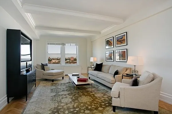 Sold by Corcoran | media 16