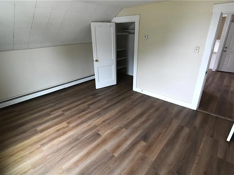 76 Cottage St #2 — Photo 6