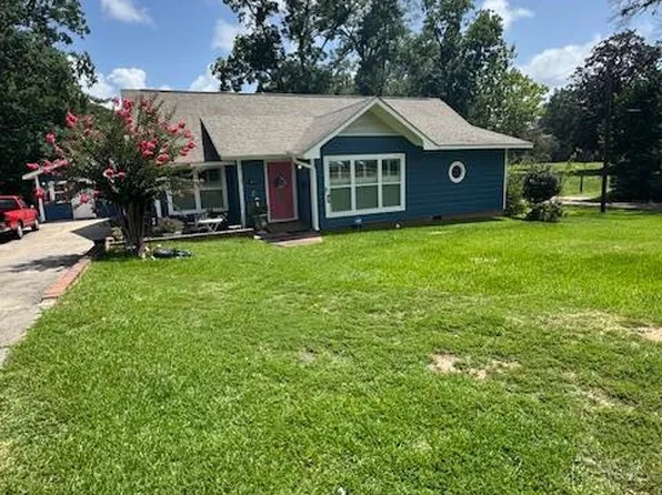 402 Storm Ave, Brookhaven, MS 39601