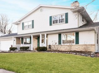 1000 Decker Dr, West Bend, WI 53090