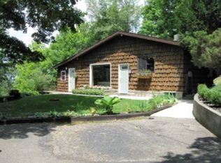 40 Longview Heights Rd, Athens, OH 45701