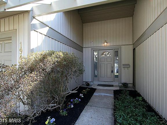 4th image of 19405 Faber Ct
