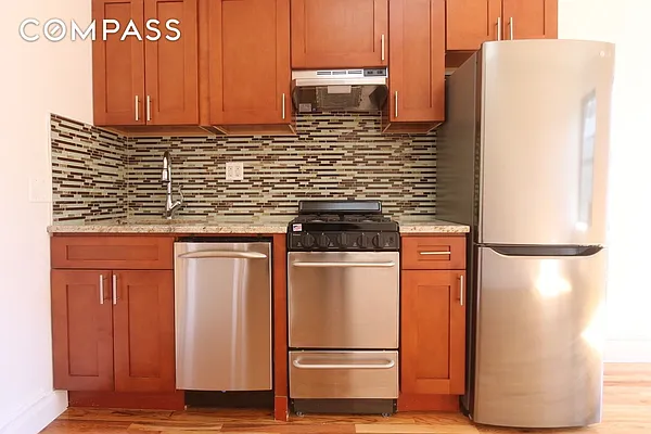 Rented by Compass | media 9