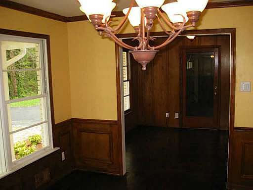 5th image of 490 Shannon Dr