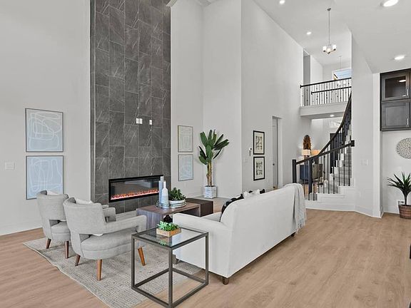 7th image of this home