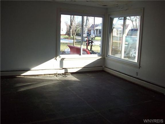 2nd image of 45 Parkdale Dr