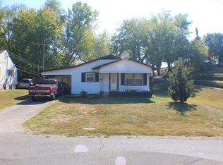 1300 NW Pickett Ave, Knoxville, TN 37921
