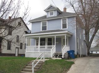 1830 Francis Ave SE, Grand Rapids, MI 49507