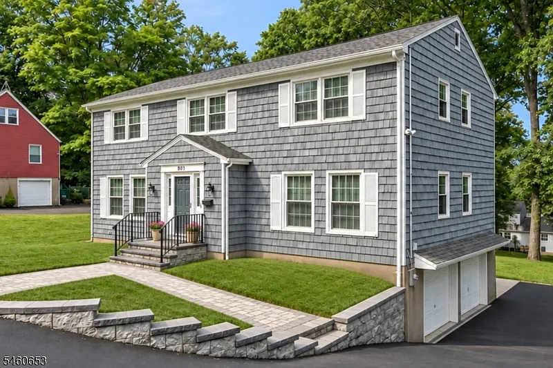 5 bed, 2.5 bath, $5,000 — Photo 1