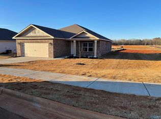 277 Poplar Hollow Dr, Harvest, AL 35749
