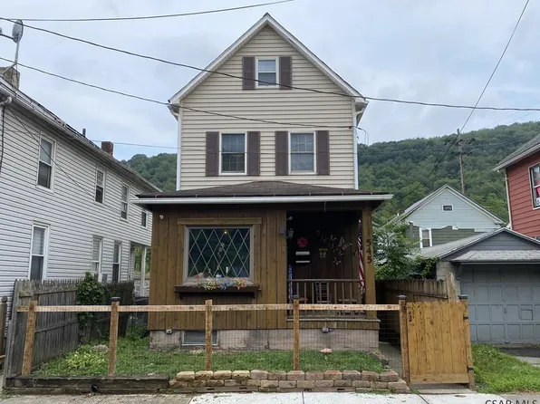 545 Maple Ave, Johnstown, PA 15901
