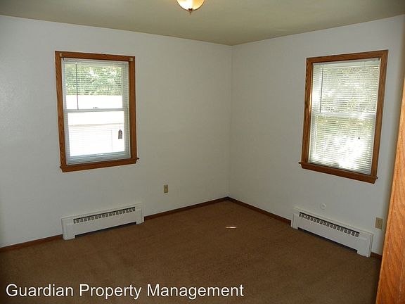 5th image of 2008 4th St S APT 3A