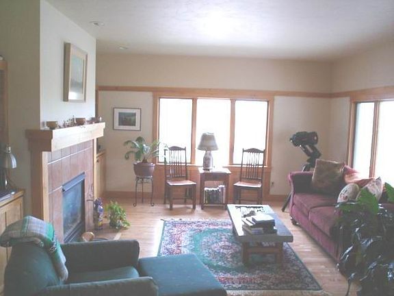 5th image of 7205 Lorelei Dr
