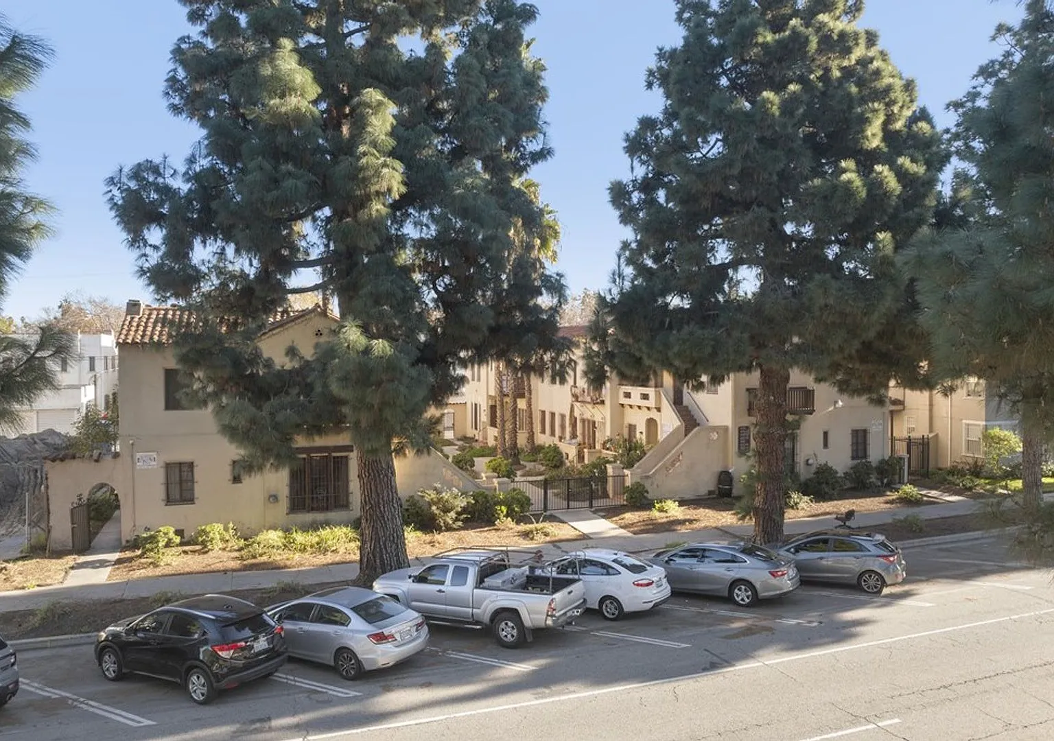 4172-4180 S Leimert Blvd — Photo 3